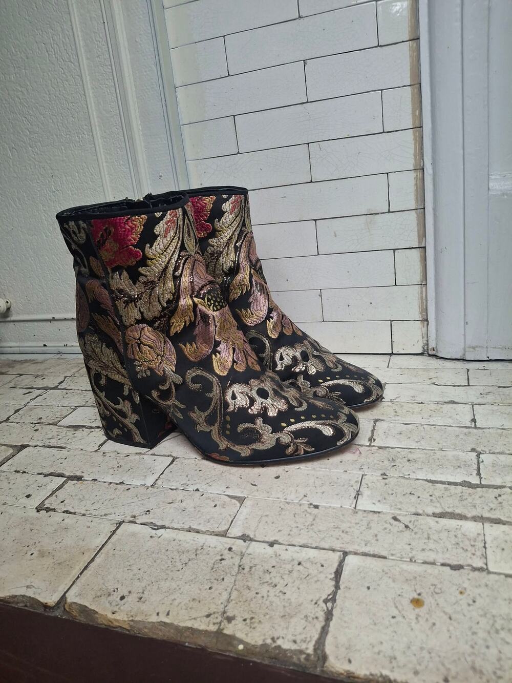 Sam Edelman Cambell Floral Jacquard Brocade Ankle Boot Block Heel Sz 8 Botanical